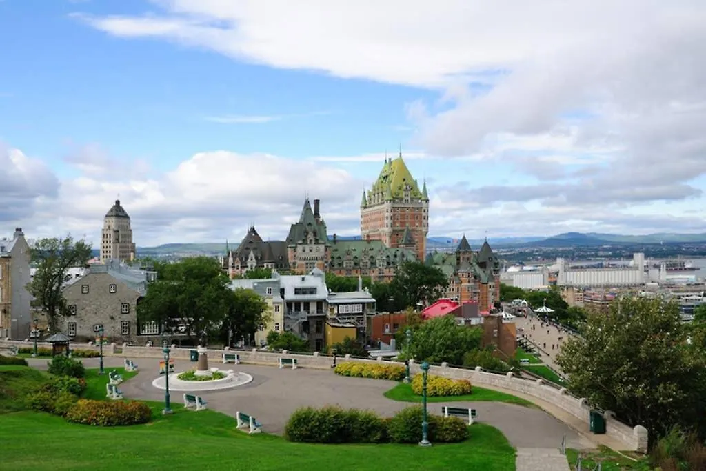 Chez Edouard By Hebergements Dcl Quebec City