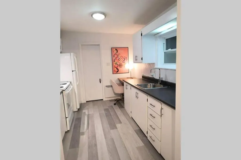 Apartment Chez Edouard By Hebergements Dcl Quebec City