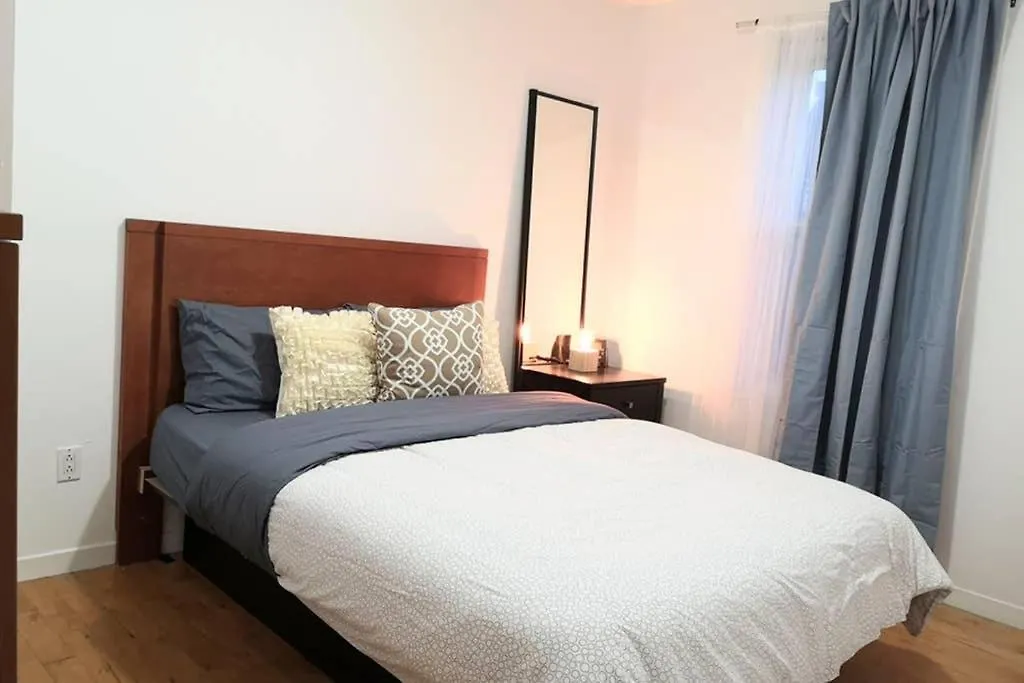Appartement Chez Edouard by Hébergements DCL Québec